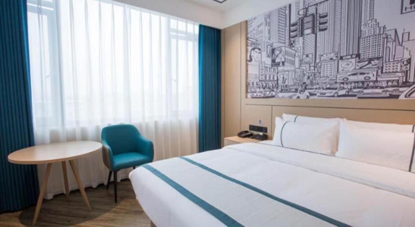 City Comfort Inn Luzhou Jiangyang District Wancheng International Екстер'єр фото